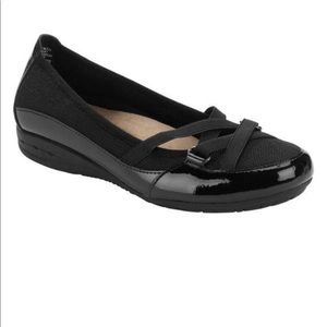 Earth Spirit Women's Peni Casual Shoe